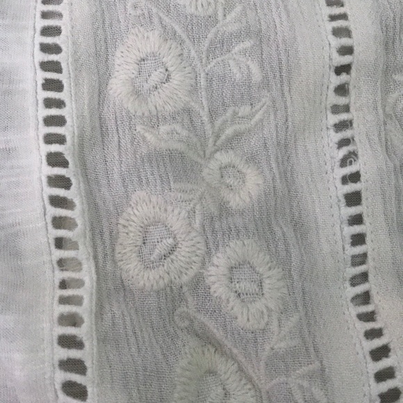 American Rag Tank Top - Picture 3 of 4